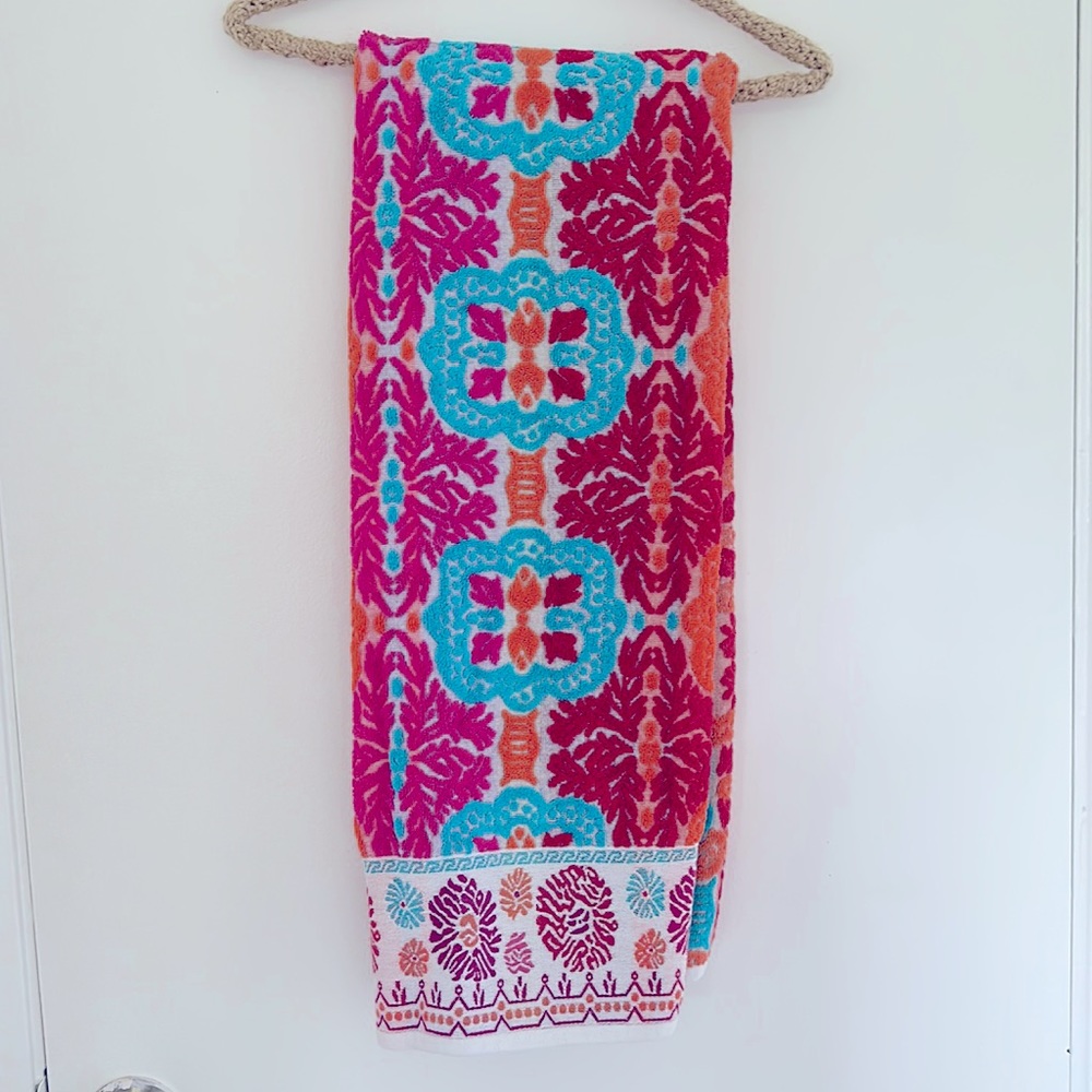 Anthropology Bath towel Original set of 2